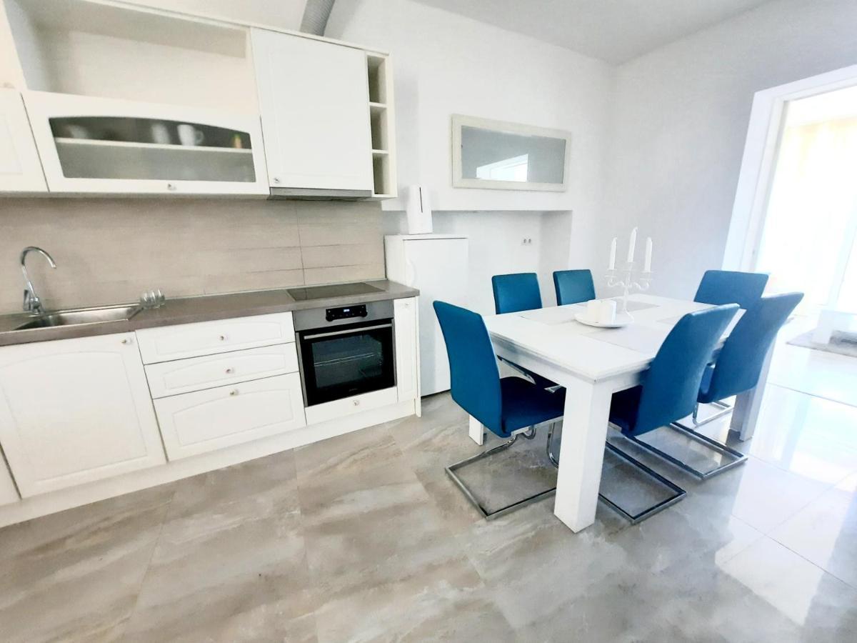 Apartman Cezar2 Rogoznica  Zewnętrze zdjęcie